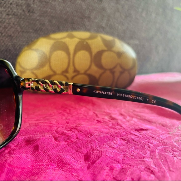 COACH 3 pc Sunglasses and Case - Picture 5 of 8